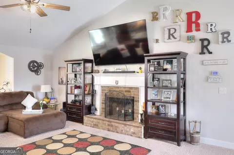 2054 Waterside Ln, Bethlehem, GA 30620 photo 7