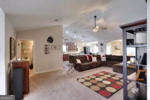 2054 Waterside Ln, Bethlehem, GA 30620 photo 6