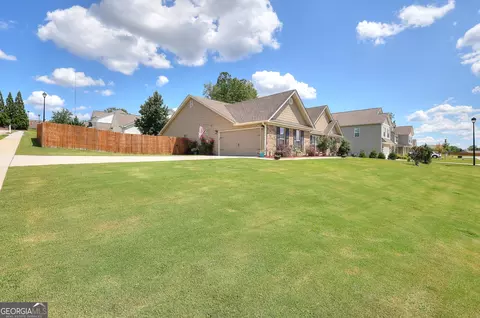 2054 Waterside Ln, Bethlehem, GA 30620 photo 3