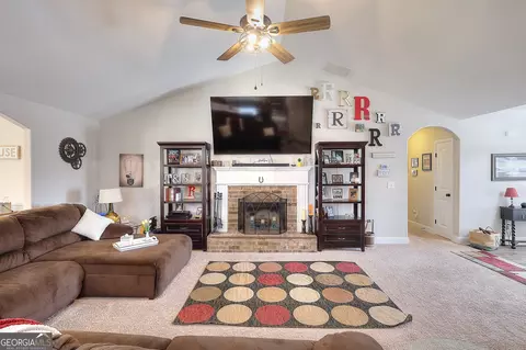 2054 Waterside Ln, Bethlehem, GA 30620 photo 9