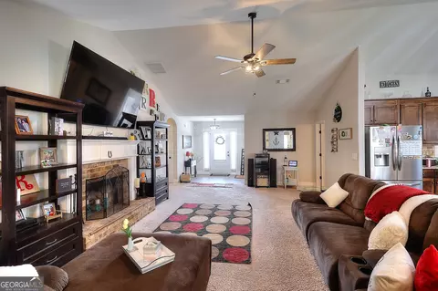 2054 Waterside Ln, Bethlehem, GA 30620 photo 11