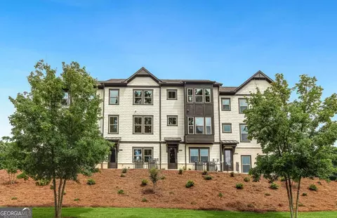 1295 Forsyth Park Rd, Decatur, GA 30033