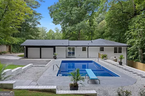 20 Bailey Dr SW, Lilburn, GA 30047
