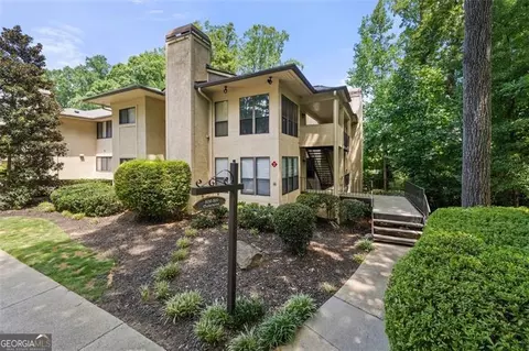 508 Coleraine SE, Smyrna, GA 30080