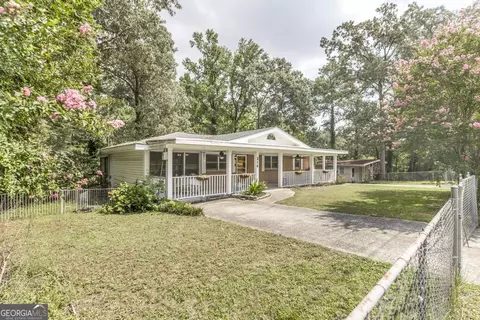 210 Choctaw St, Warner Robins, GA 31088