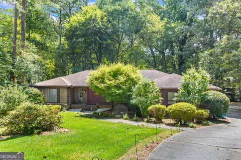 5472 Dry Fork Creek Ter, Stone Mountain, GA 30087