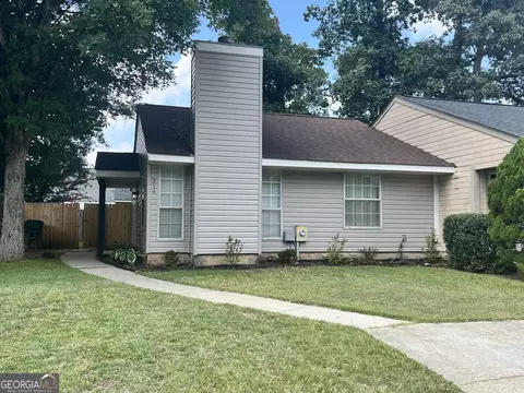 314 Somerset Dr, Warner Robins, GA 31088