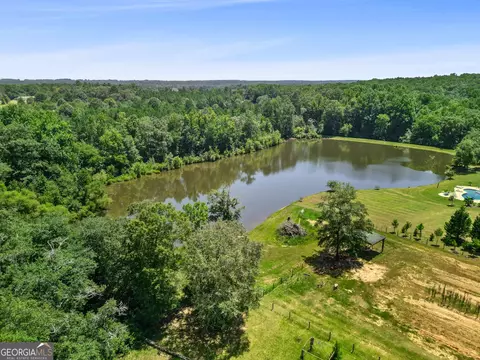 207 Misty Ln, Williamson, GA 30292 photo 12