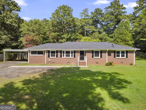 660 Brookwood Ave, Jackson, GA 30233
