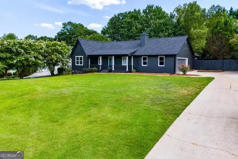 255 Almon Rd, Carrollton, GA 30117