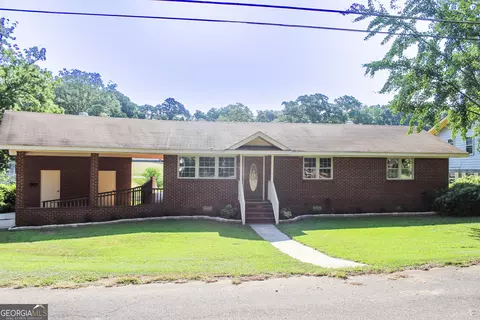 109 Oakdale St, Thomaston, GA 30286