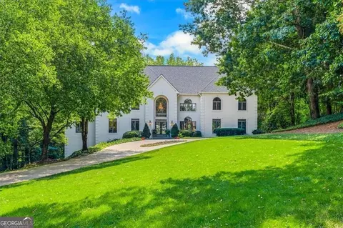 10700 Stroup Rd, Roswell, GA 30075