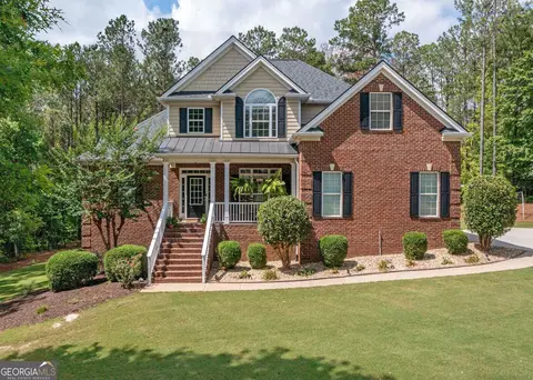140 Green Park Way, Newnan, GA 30263