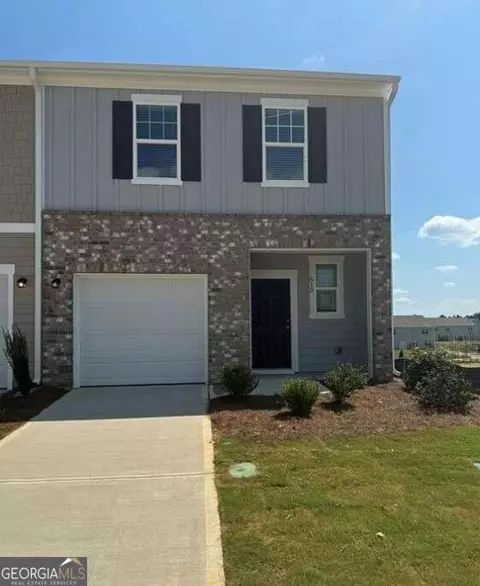 513 Campeche Dr, Locust Grove, GA 30248