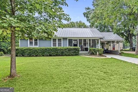 494 Plum St, Madison, GA 30650