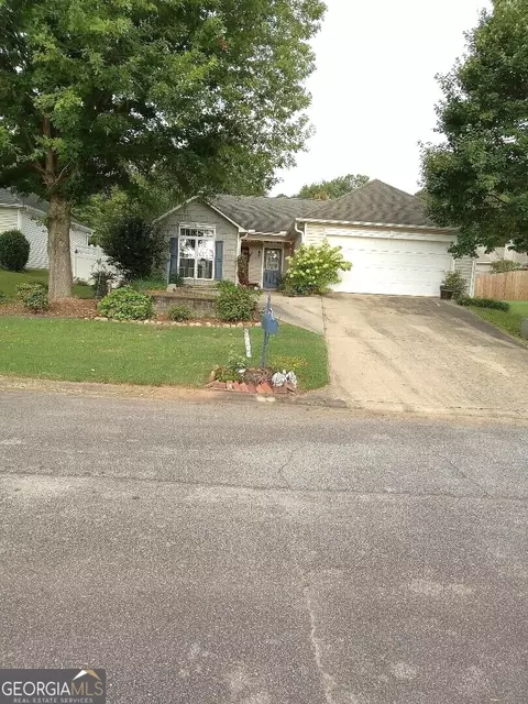 103 Deer Creek Dr, Lagrange, GA 30240
