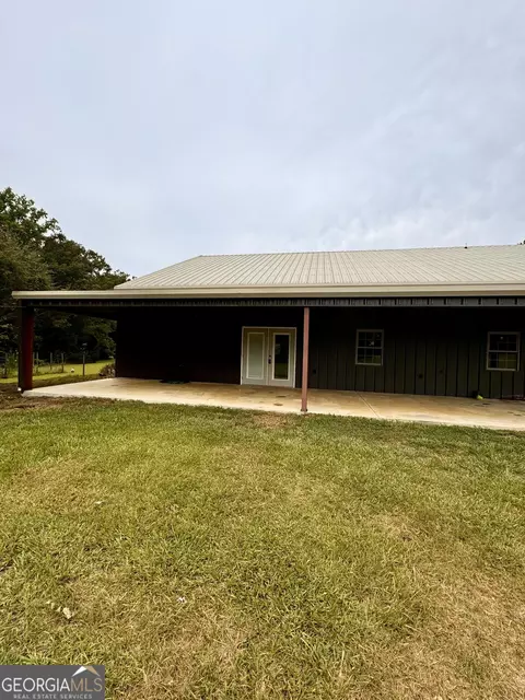 1597 Lyons Center Rd, Lyons, GA 30436