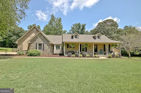 270 Brookwood Ln, Fayetteville, GA 30215