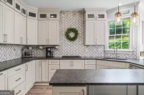 1461 Mountain Reserve Dr NW, Kennesaw, GA 30152