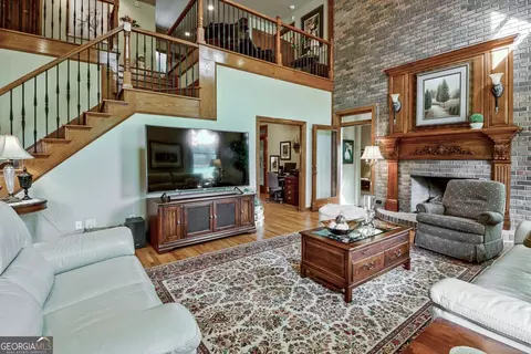 410 Mann Rd, Tyrone, GA 30290 photo 2