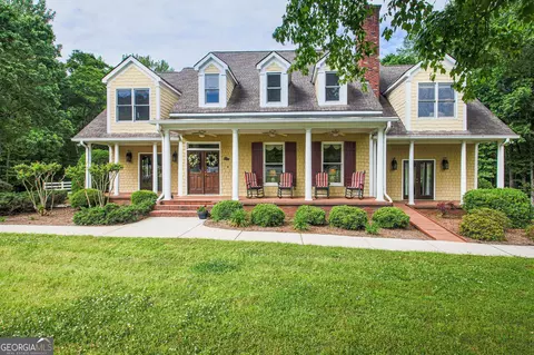 410 Mann Rd, Tyrone, GA 30290