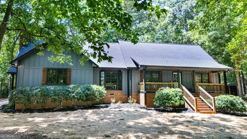537 Priddy Rd, Lagrange, GA 30241