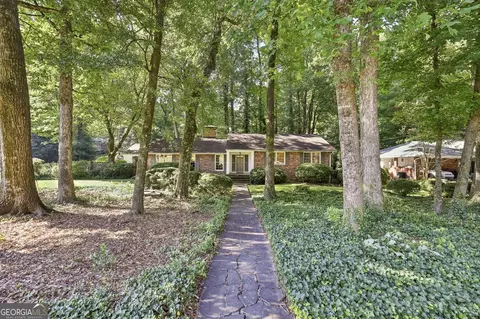 655 Glenforest Rd, Atlanta, GA 30328