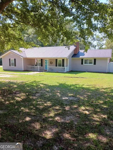 188 Wanda Ln, Swainsboro, GA 30401