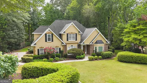 683 White Oak Dr, Newnan, GA 30265