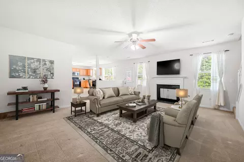 103 Madisyn Dr, Hampton, GA 30228 photo 2