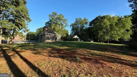 419 Homer Rd, Commerce, GA 30529 photo 3