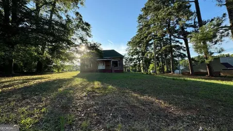 419 Homer Rd, Commerce, GA 30529