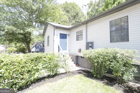 515 Lynch Ave, Atlanta, GA 30318