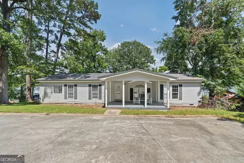 299 Foxglove Dr, Sparta, GA 31087