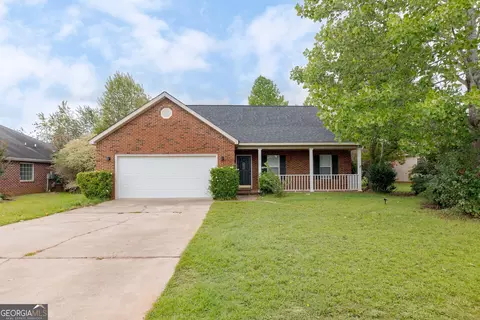 113 Galaxy Ave, Bonaire, GA 31005