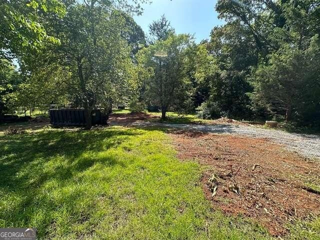 884 Dolly Nixon Rd  
