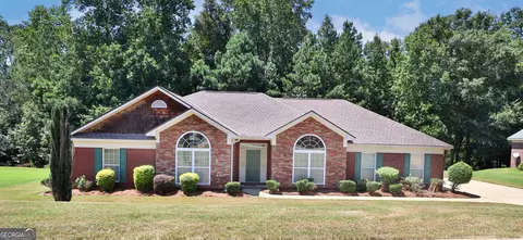 14 Meadow Valley Ct, Midland, GA 31820