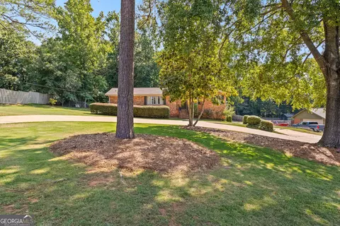 652 Azalea Dr, Lagrange, GA 30240 photo 4