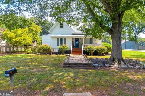 216 Sims St, Maysville, GA 30558