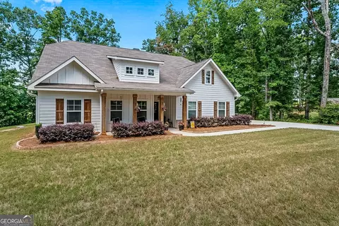 271 Nutt Dr, Locust Grove, GA 30248