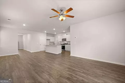 12020 Conrad Cir, Hampton, GA 30228 photo 15