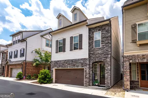 1041 Moorewood Ln SE, Smyrna, GA 30080