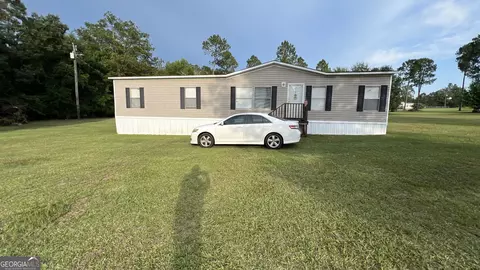2052 Capps Cir, Rentz, GA 31075