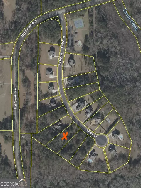 675 Kirby Ln, Fayetteville, GA 30214