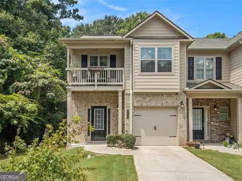 2570 Castellan Dr, Atlanta, GA 30316