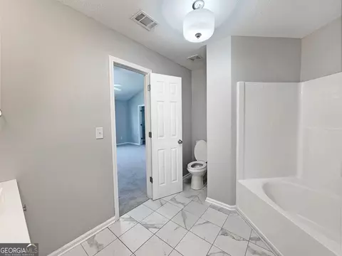135 Crestfield Cir, Covington, GA 30016 photo 3