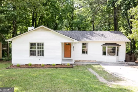 2400 Old Rex Morrow Rd, Ellenwood, GA 30294