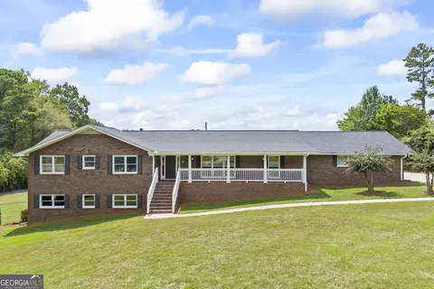 5823 Suwanee Dam Rd, Buford, GA 30518