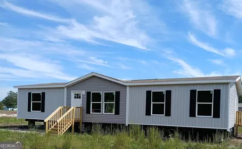544 Grande Ave, Folkston, GA 31537