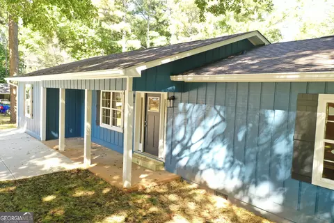 335 Willow Tree Ave, Baldwin, GA 30511 photo 2